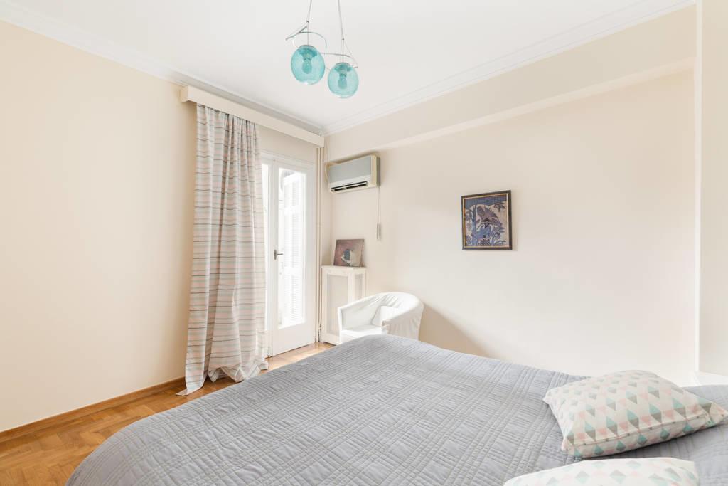 Irodotou Grand Apartment Афины Экстерьер фото
